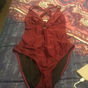 One piece swim suit